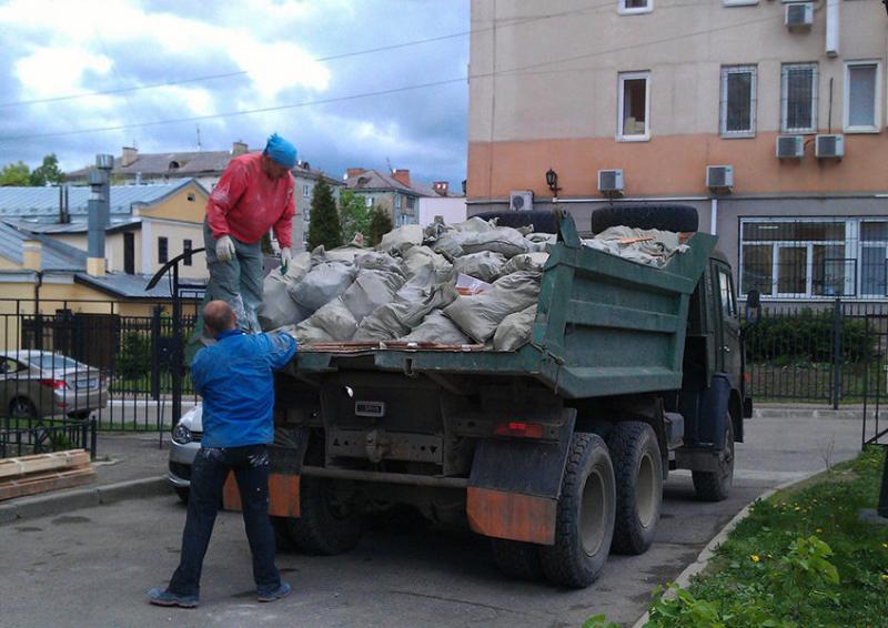 Вывоз мусора из новостройки в Калининграде – ПроМусор, контейнеры, уборка и грузчики от 2125 руб
