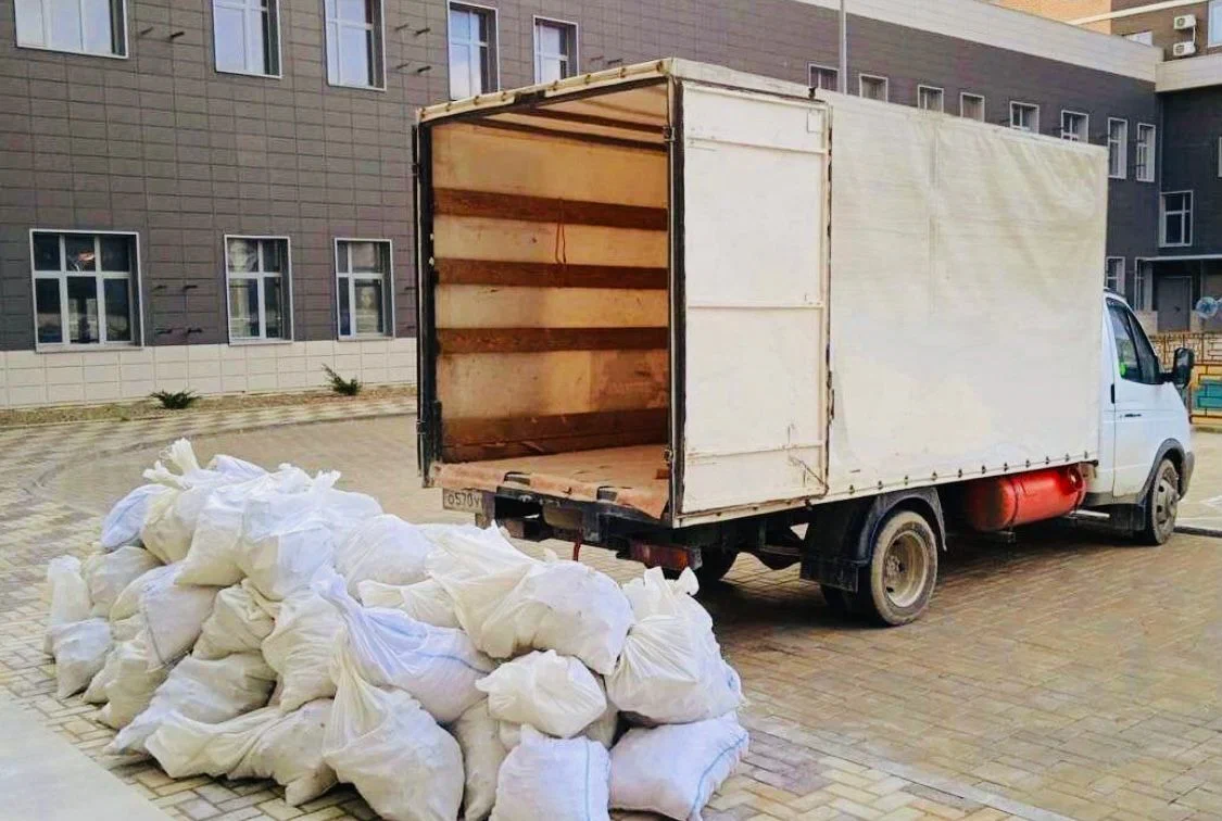 Вывоз строительного мусора из новостроек в Калининграде в октябре