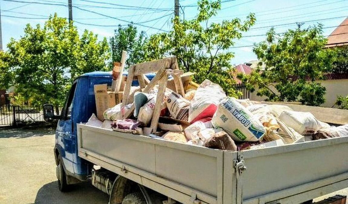 Вывоз мусора Газелью в Калининграде в октябре